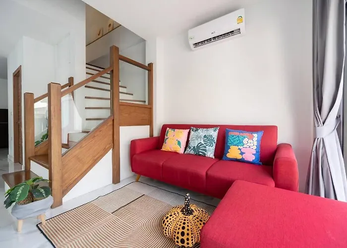 別墅 Miq Ekkamai3_pool Villa_3br House 曼谷